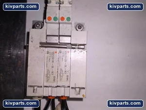 SMC VQ1341N-5L-N7 Solenoid Valve – actual item, photo 2 of 4