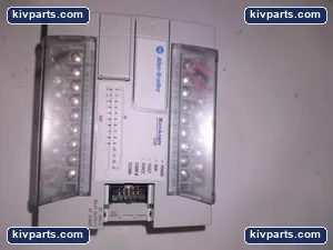 Allen-Bradley 1762-0B8 PLC I/O Module – actual item, photo 2 of 6