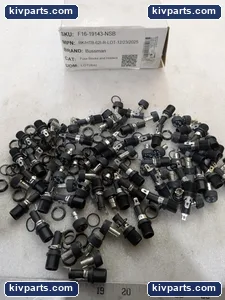 Bussmann BK/HTB-62I-R Panel Mount Fuse Holder – actual item, photo 2 of 4