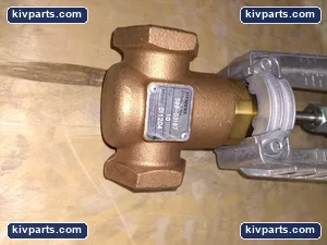 Siemens 277-03167 Two-Way Linear Control Valve – actual item, photo 3 of 4