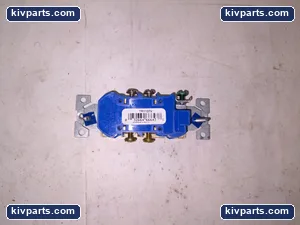 Cooper TR1107V Receptacle – actual item, photo 2 of 4