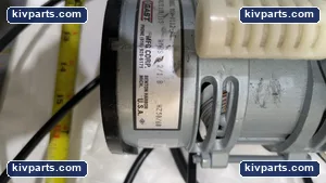 Gast MOA-V112-AE Volts – actual item, photo 4 of 13