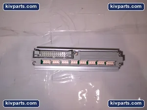 SMC SS5Y3-42P-08-N3T 8 Station SY3000 Pneumatic Valve – actual item, photo 2 of 4