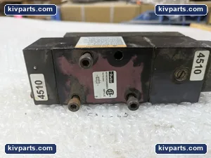 Parker 4510CHXXABBE53 Pneumatic Solenoid Valve – actual item, photo 2 of 6