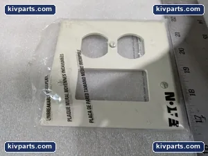 Eaton PJ826LA Duplex Decora Light – actual item, photo 4 of 8