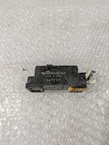 04Y1YF Relay Socket Base