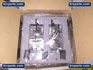 Cooper 5152GY-BOX Receptacle – actual item, photo 2 of 4