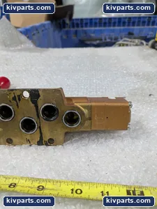 Versa VBL-4513 Pneumatic Directional Valve – actual item, photo 3 of 6