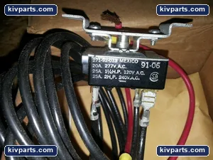 271-92-073 Hardware – actual item, photo 2 of 3