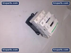 Schneider Electric CAD50G7 TeSys Control Relay – actual item, photo 5 of 7