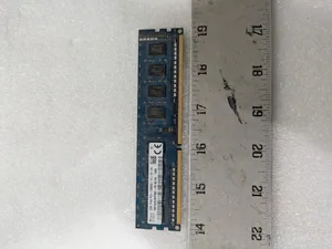 Hynix HMT325U6EFR8C-PB 1Rx8 Desktop Memory RAM Module