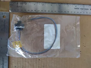Brad 1200700093 Micro-Change Receptacle