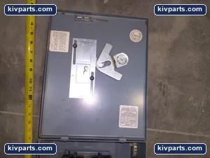 DE421R Selector Switch – actual item, photo 8 of 9