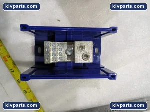 Ilsco LDB-212-4/0 Power Distribution Block – actual item, photo 3 of 4