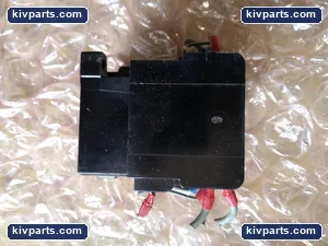 Hitachi K12N-E-W AC Magnetic Contactor – actual item, photo 3 of 7