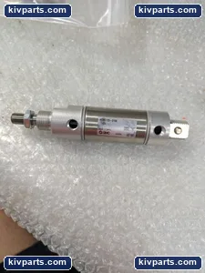 SMC NCMC125-0100 Round Body Air Cylinder – actual item, photo 3 of 6