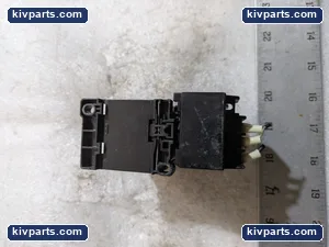 Fuji Electric TR-0N Thermal Overload Relay – actual item, photo 4 of 6