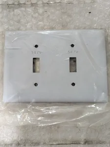 Hubbell SS2C Stainless Steel Wallplate Switch