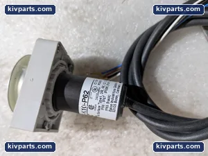 Eaton C30C-FD-G-K10-P62 Pushbutton – actual item, photo 5 of 8