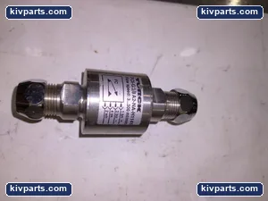 Turck FCI-G3/8 Proximity Sensor – actual item, photo 2 of 4