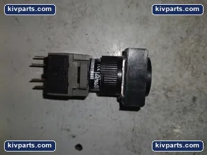 Fuji Electric AH165-J2A11A Pushbutton – actual item, photo 4 of 7