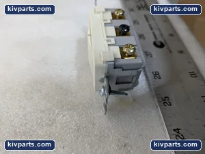 Pass & Seymour RCD33LA radiantCombination – actual item, photo 4 of 9