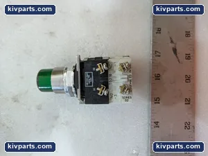 Eaton 10250T411LGD06-1-GR Push Button Switch – actual item, photo 3 of 7