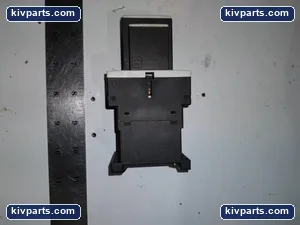 Siemens 3RH1911-2GA40 Relay – actual item, photo 2 of 6