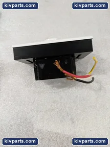 Leviton Receptacle – actual item, photo 3 of 6