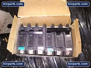 General Electric THQC32035WL Lug-Lug Circuit Breaker – actual item, photo 5 of 7