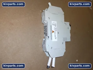 Merlin Gerin 24504 C60 Multi 9 Circuit Breaker – actual item, photo 2 of 3