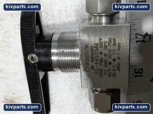 Swagelok SS-44S10MM Pipe Fitting – actual item, photo 3 of 9