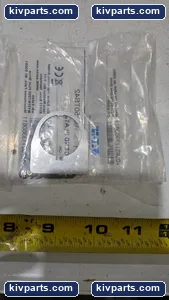 Eaton 10250TS42 Pushbutton – actual item, photo 2 of 3