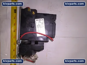 Square D 8536SAO12S Motor Starter – actual item, photo 4 of 5