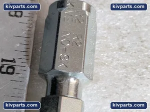 Parker 20642-6-4 Hydraulic Hose Connector Fitting – actual item, photo 2 of 7