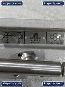 M-650SCT Three Valve – actual item, photo 3 of 6