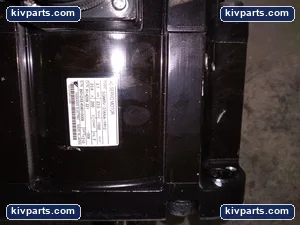 Yaskawa SGMRV-37ANA-YR12 Servo Motor – actual item, photo 2 of 5