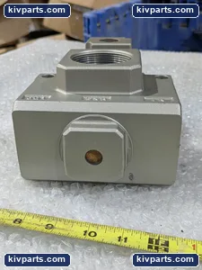 SMC VP3185V-205TB1-N Pneumatic Solenoid Valve – actual item, photo 4 of 5