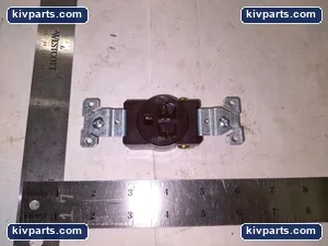 Cooper 816B-BOX Single Receptacles – actual item, photo 2 of 5