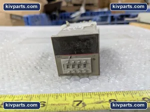 Omron H5CN-XBN Digital Timer Relay – actual item, photo 2 of 4