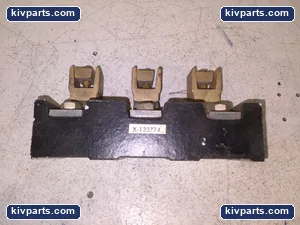 Allen-Bradley X-123774 Ceramic Fuse Block – actual item, photo 2 of 4