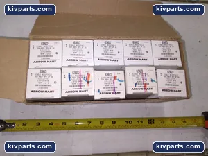 Cooper L12-3 Receptacle – actual item, photo 2 of 4