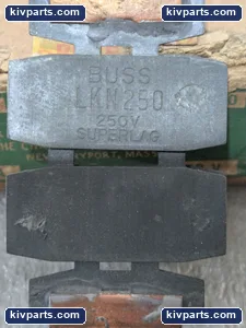 Bussmann RL200 Chase Shawmut Renewal Fuse – actual item, photo 5 of 6