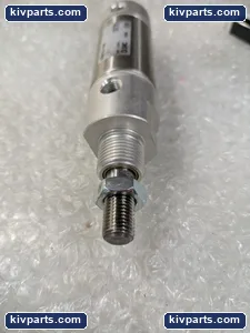 SMC NCMC125-0100 Round Body Air Cylinder – actual item, photo 4 of 6