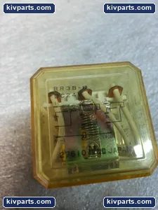 IDEC RR3B-U Plug-In Relay – actual item, photo 2 of 6