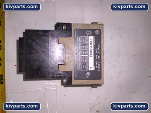 Allen-Bradley 700-P200A1 Contact Control Relay – actual item, photo 2 of 3
