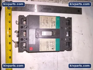 General Electric TED134YT100 Molded Case Switch – actual item, photo 3 of 5