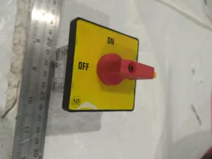 Allen-Bradley 194L-E12 Disconnect