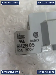 IDEC SH2B-05 Relay Socket – actual item, photo 2 of 7