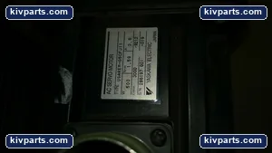 Yaskawa USAREM-05CFJ11 AC Servo Motor – actual item, photo 2 of 3